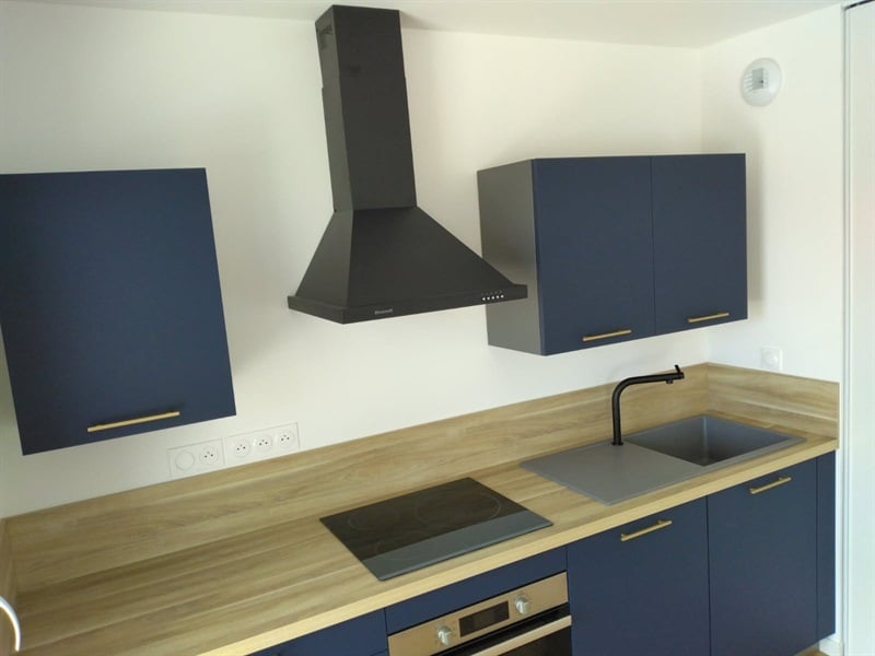Cuisine ouverte de style moderne bleu | Raison Home - 3