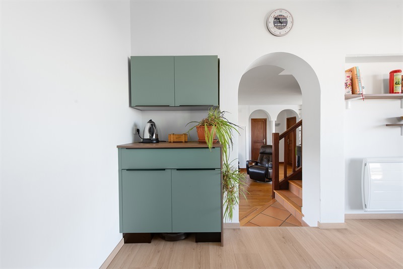 Cuisine verte de style moderne à Goyrans | Raison Home - 3