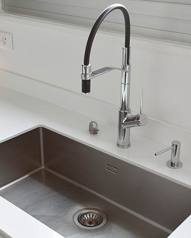 kitchen_sinkstaps_tap_sprayhead_grande