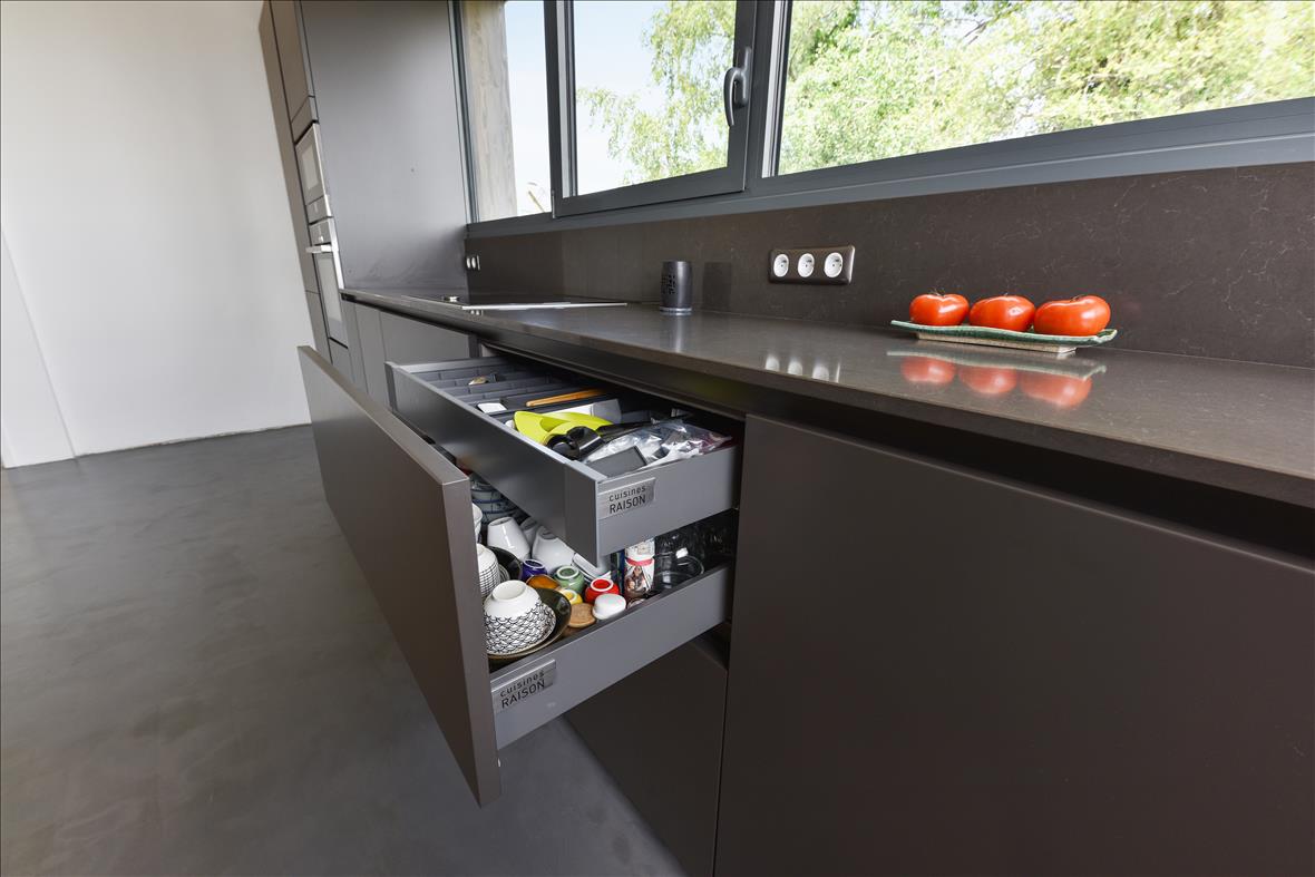 Cuisine de style contemporain à Montigny-lès-Cormeilles | Raison Home - 5