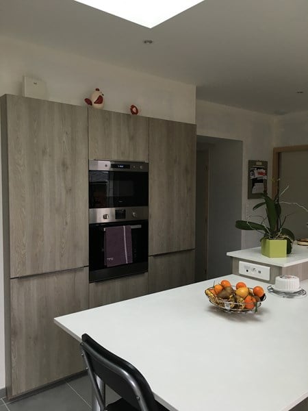 Cuisine moderne design ouverte avec ilot à Niort | Raison Home - 2