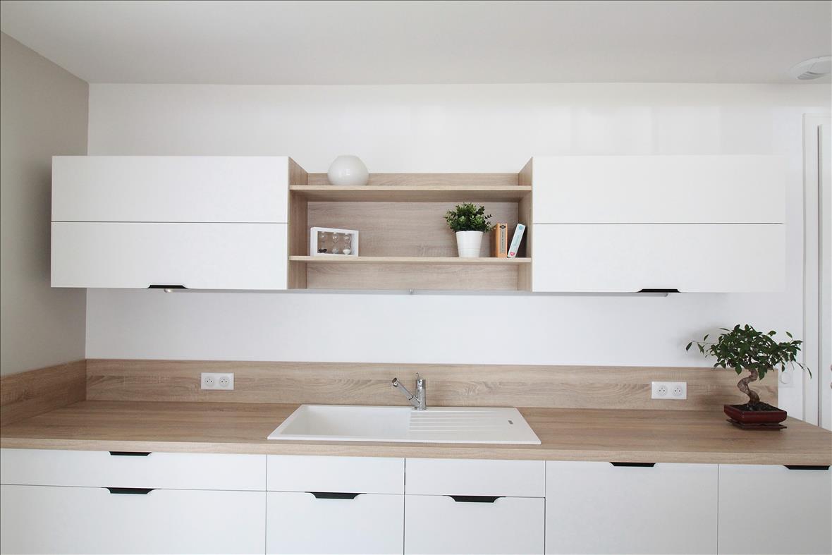 Cuisine de style contemporain bois et blanc | Raison Home - 6