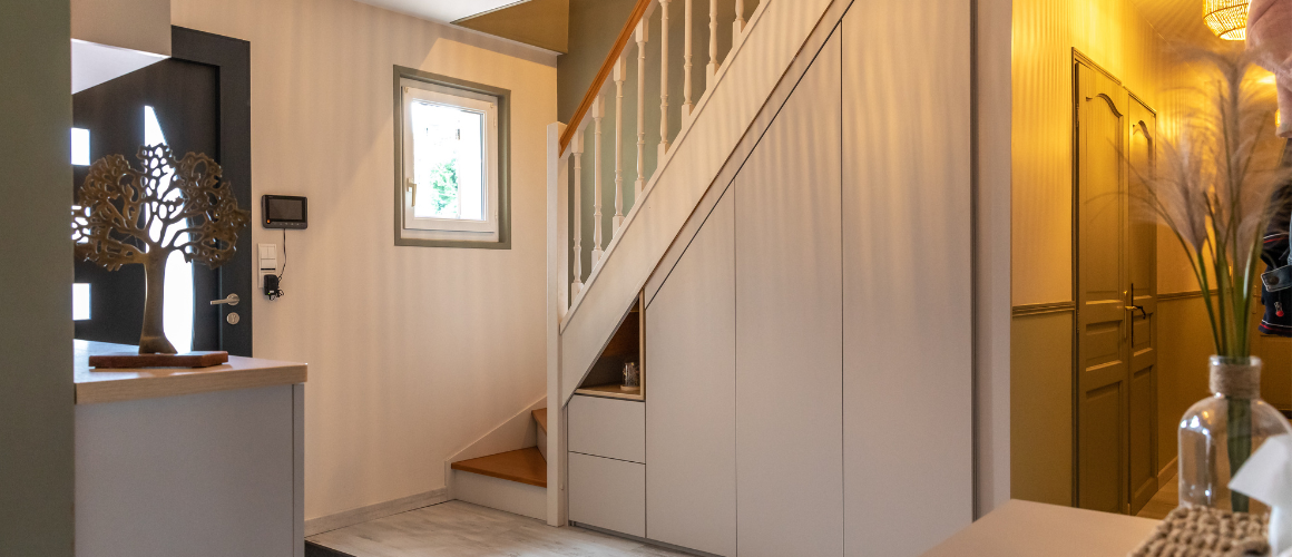 Image - Portes battantes, coulissantes ou sans portes, comment choisir pour son dressing ?